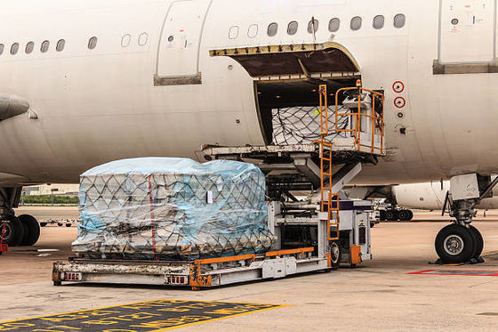 comprar Transportador aéreo de carga rápido e acessível para o envio da Libéria para a Costa do Marfim Gana Togo Benin Camarões Nigéria online manufacture